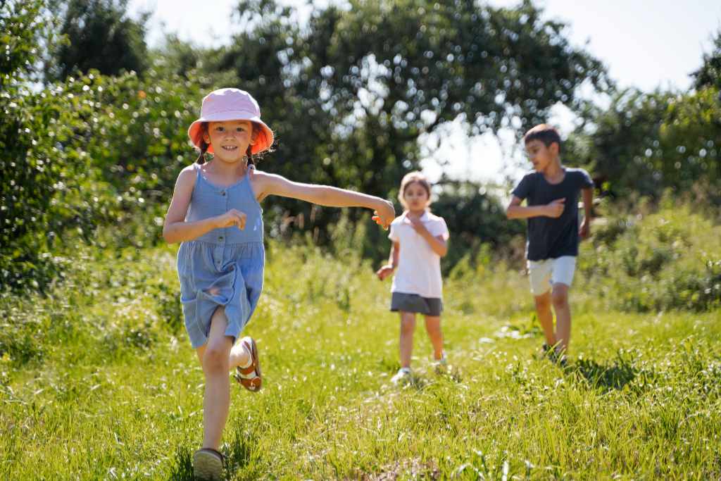 Aktivitäten im Sommer mit Kindern: 5 coole Sommeraktivitäten für Kinder Aktivitäten im Sommer mit Kindern: 5 coole Sommeraktivitäten für Kinder
