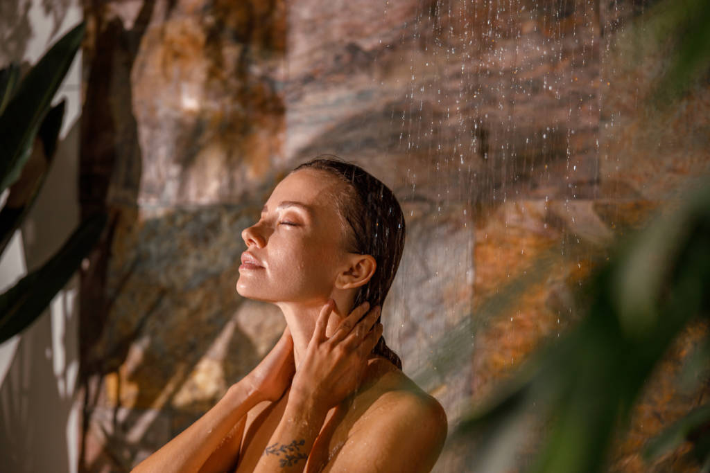 Duschroutine neu entdeckt: Wie kannst du durch Ästhetik und Genuss den Alltag hinter dir lassen? Duschroutine neu entdeckt: Wie kannst du durch Ästhetik und Genuss den Alltag hinter dir lassen?