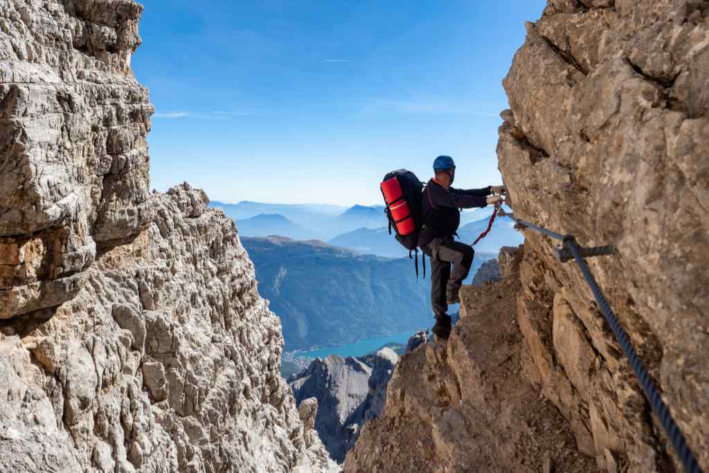 Klettersteige Österreich: Entdecke die beeindruckendsten Routen für Abenteurer Klettersteige Österreich: Entdecke die beeindruckendsten Routen für Abenteurer