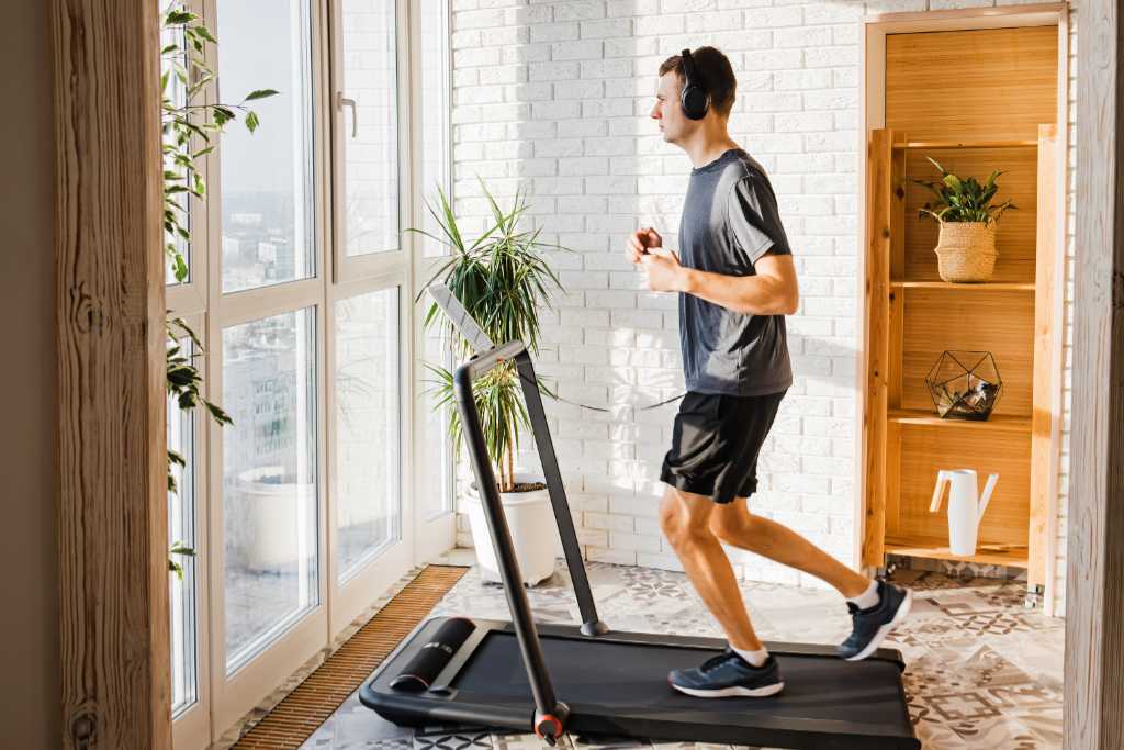 Die Zukunft des Workouts: Warum das Laufband 2024 im Trend liegt Die Zukunft des Workouts: Warum das Laufband 2024 im Trend liegt