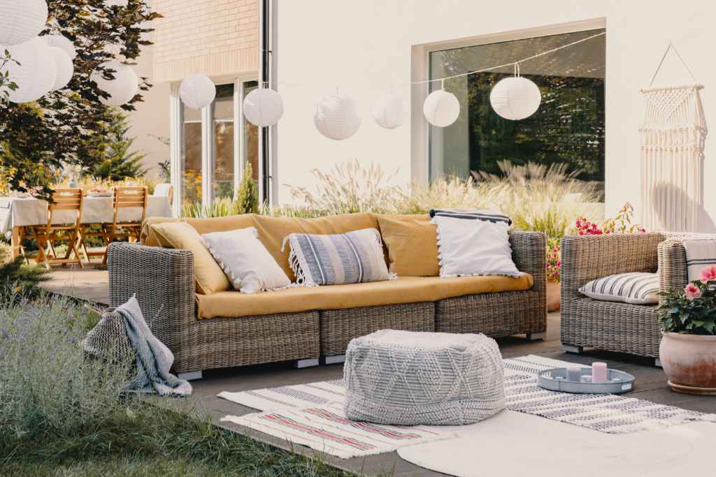 Terrassen Deko - Entdecke die Must-haves 2024 für deine Terrasse Terrassen Deko - Entdecke die Must-haves 2024 für deine Terrasse