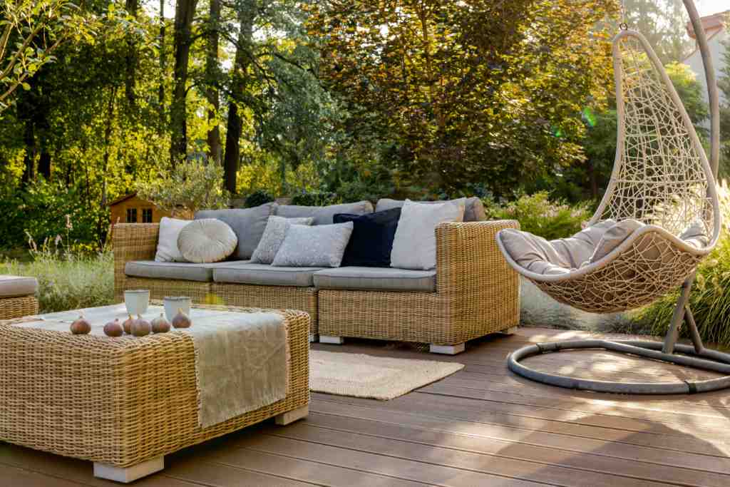 Terrassen Deko - Entdecke die Must-haves 2024 für deine Terrasse Terrassen Deko - Entdecke die Must-haves 2024 für deine Terrasse
